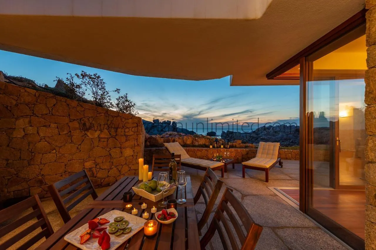 Villa Il Rosso Di Tramonto أغلينتو 0*,